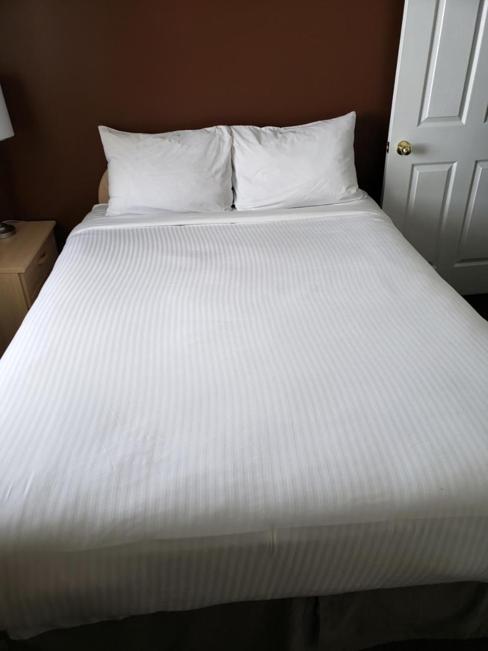Shemron Suites Hotel Deep River 외부 사진